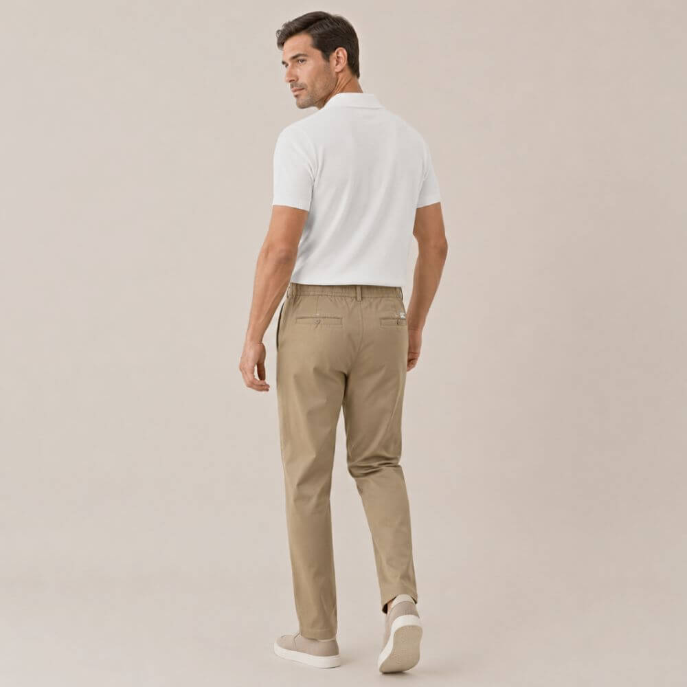 Kit Polo Tricot Branca + Calça Chino Premium Cáqui