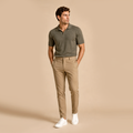 Kit Polo Tricot Verde e Calça Chino Premium Cáqui