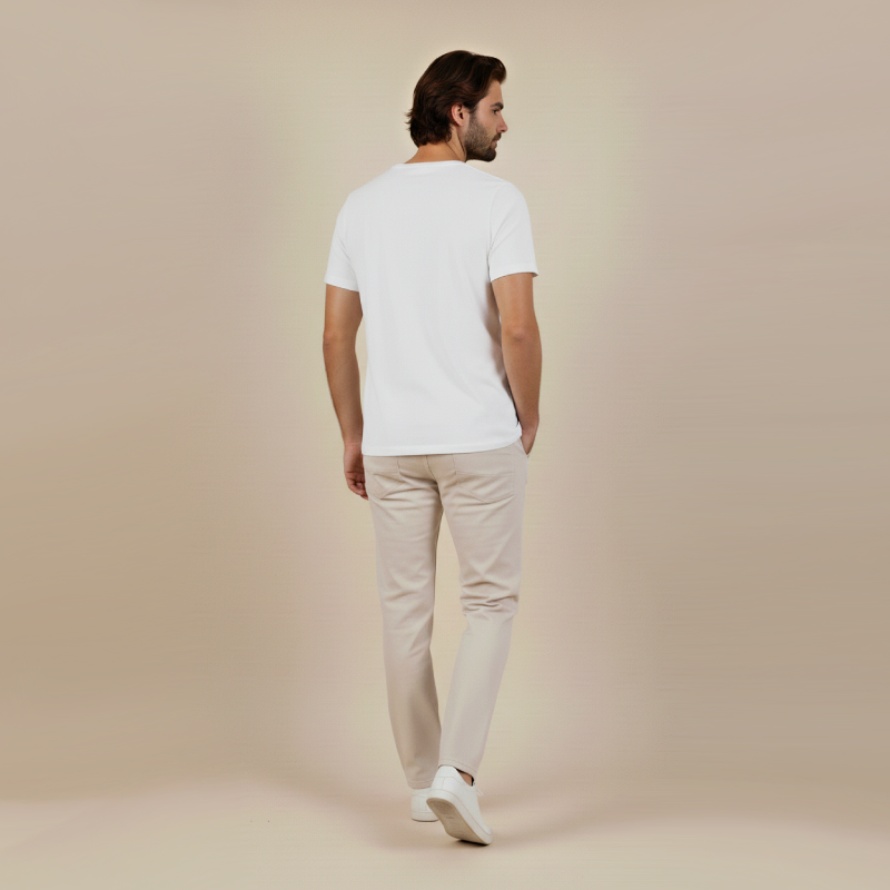 Kit Lazer Elegante - Camiseta Essential Algodão Premium e Calça Firenze Casual